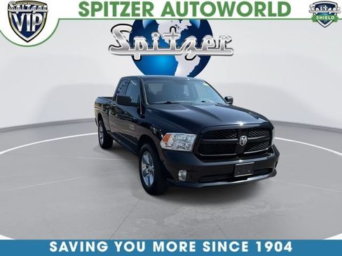 Used 2019 RAM 1500 Express w/ Express Value Package AWD/4WD image 3