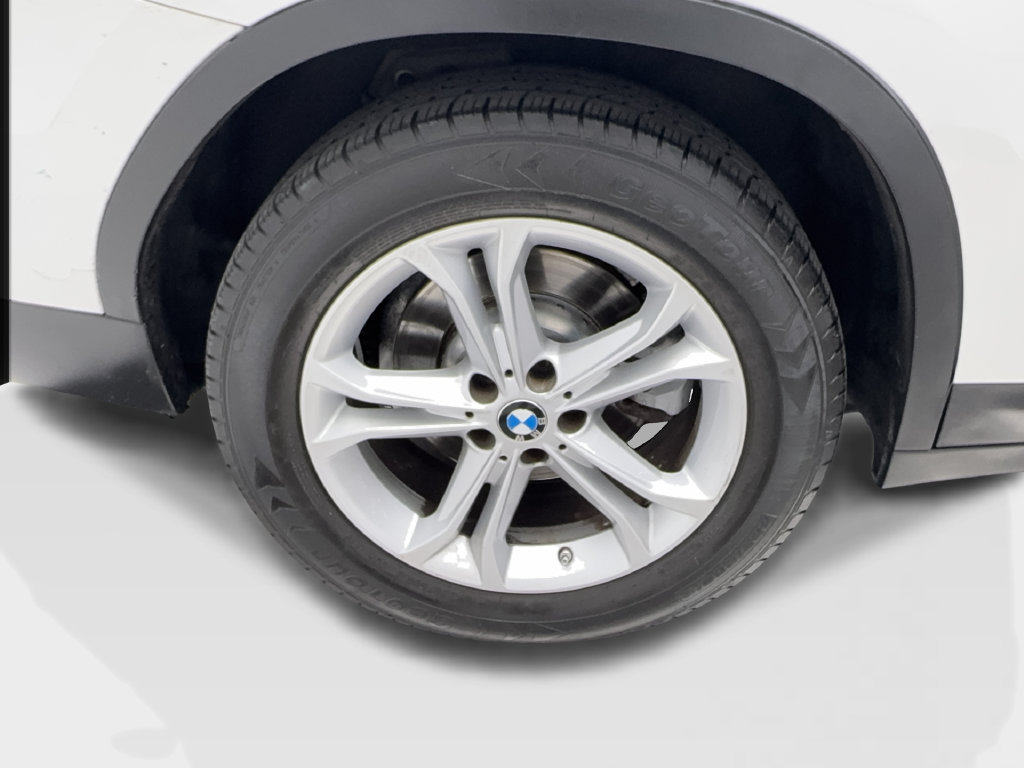 Used 2021 BMW X3 sDrive30i RWD image 16
