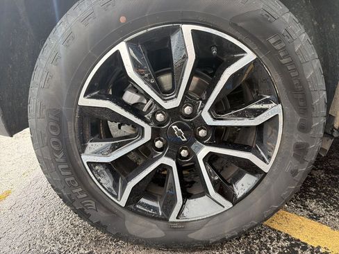 Used 2025 Chevrolet TrailBlazer ACTIV w/ Driver Confidence Package image 13