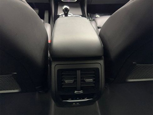 Used 2024 BMW X3 xDrive30i w/ Convenience Package image 57