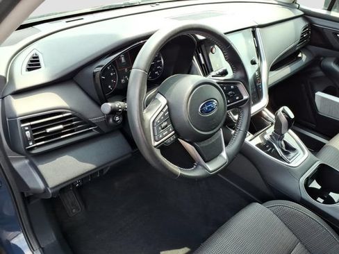 Used 2023 Subaru Outback Premium AWD/4WD image 7