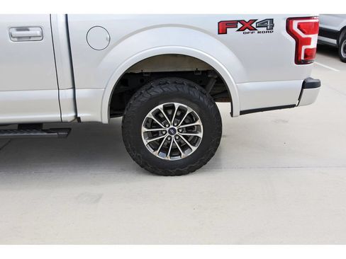 Used 2018 Ford F150 XLT w/ Equipment Group 302A Luxury AWD/4WD image 31