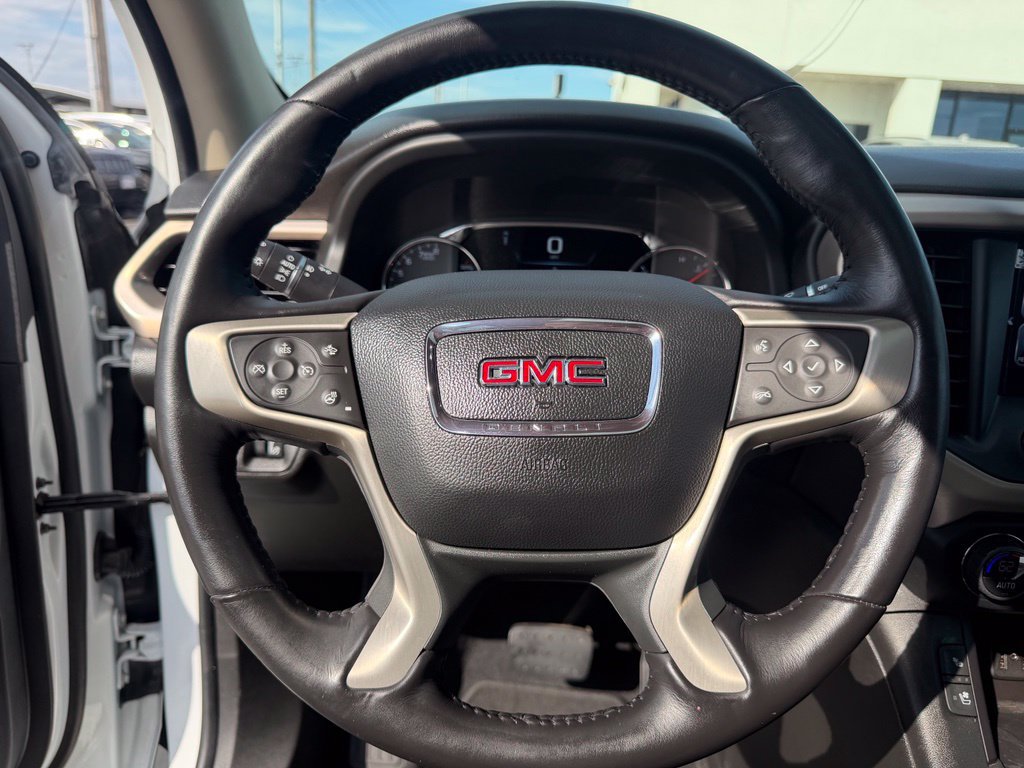 Used 2019 GMC Acadia Denali w/ Technology Package AWD/4WD image 31