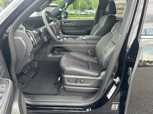 New 2025 Nissan Armada PRO-4X image 9