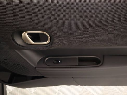 New 2025 MINI Cooper 2-Door Hardtop image 16