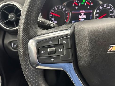 Used 2024 Chevrolet Blazer LT w/ Convenience Package FWD image 11