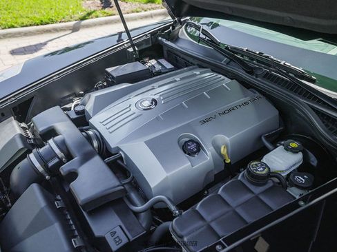 Used 2004 Cadillac XLR RWD image 25