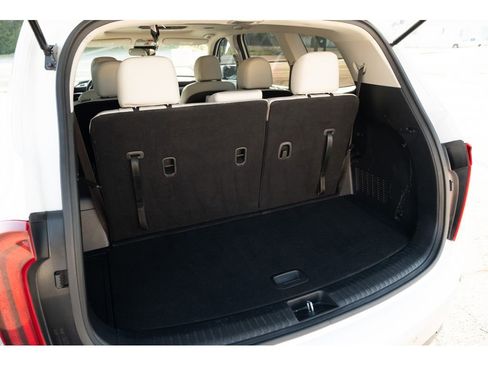 Used 2024 Kia Telluride S w/ S Sunroof Package FWD image 40