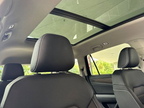 New 2026 Volkswagen Atlas SEL image 17