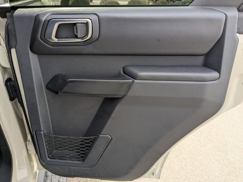 Certified 2025 Ford Bronco Outer Banks AWD/4WD image 36