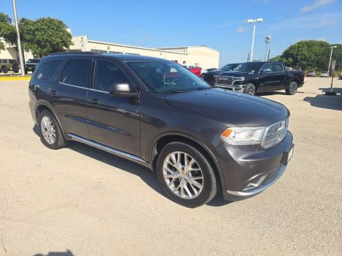 Used 2019 Dodge Durango SXT RWD image 4