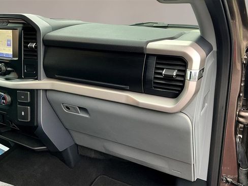 Used 2023 Ford F150 XLT image 32