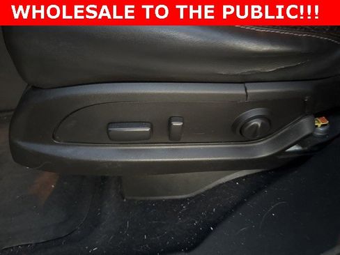 Used 2015 Buick Enclave Leather image 12