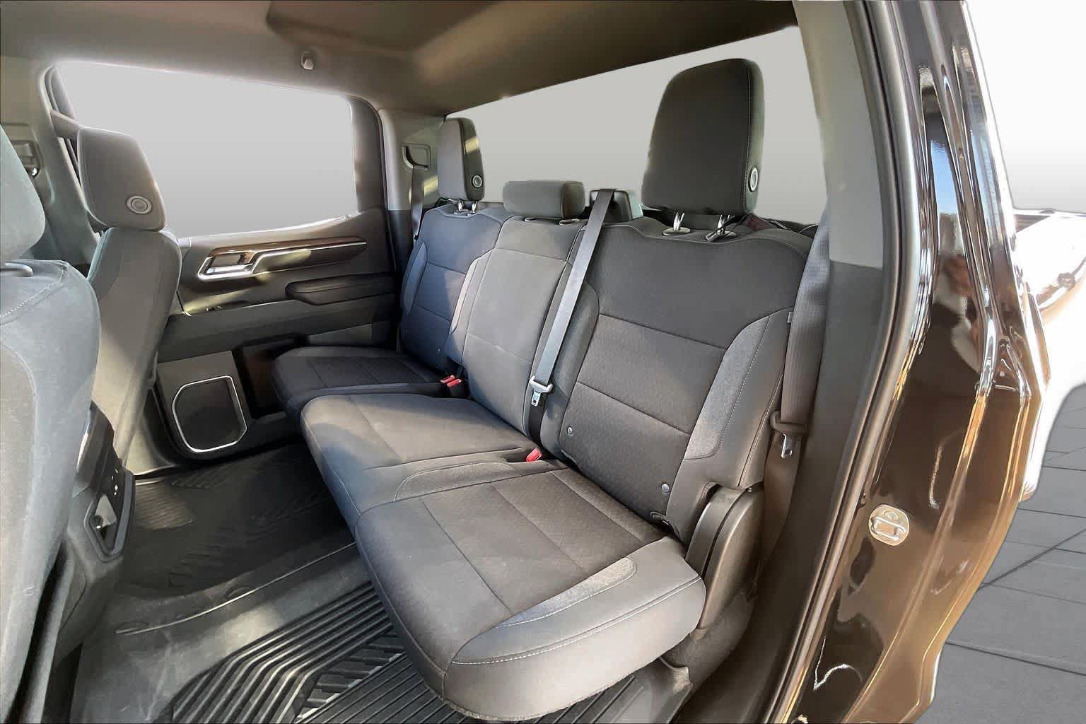 Certified 2023 Chevrolet Silverado 1500 LT AWD/4WD image 20