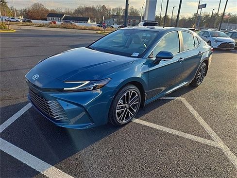 New 2026 Toyota Camry XLE image 8