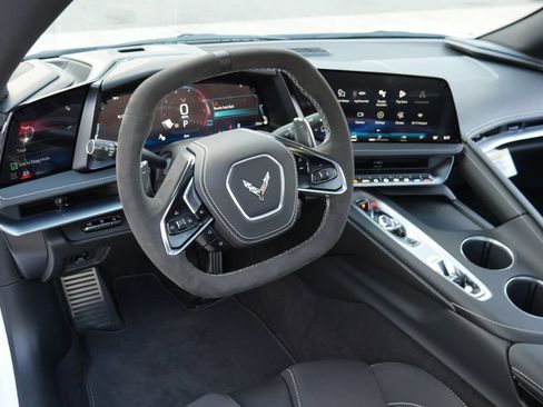 New 2026 Chevrolet Corvette Stingray Convertible w/ Z51 Performance Package RWD image 9