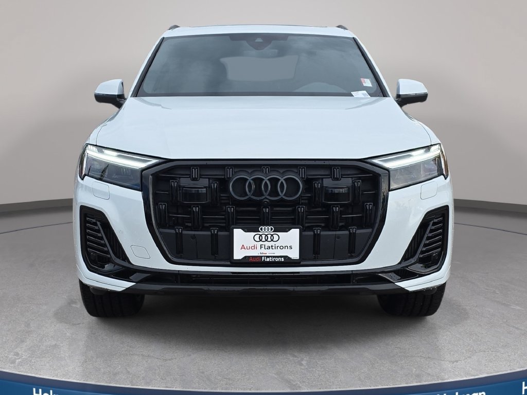 Used 2025 Audi Q7 3.0T Premium Plus AWD/4WD image 3