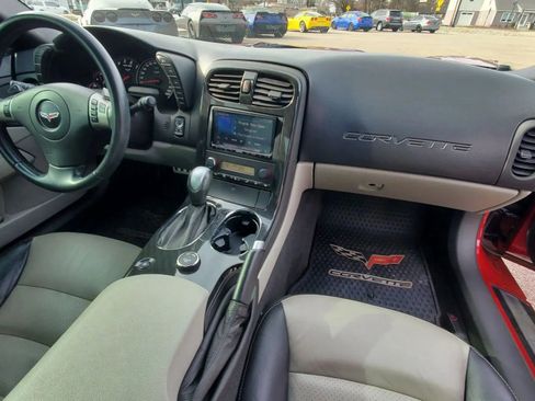 Used 2010 Chevrolet Corvette Coupe w/ Roof Package image 23