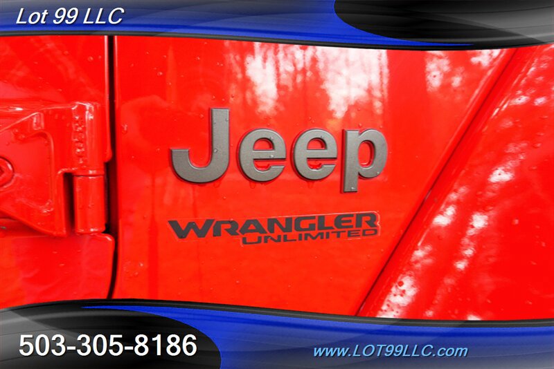 Used 2018 Jeep Wrangler Unlimited Rubicon AWD/4WD image 32
