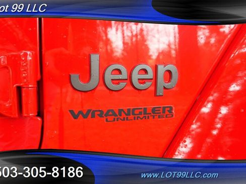 Used 2018 Jeep Wrangler Unlimited Rubicon AWD/4WD image 32
