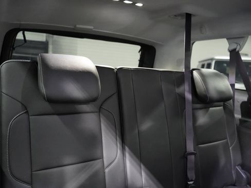 Used 2016 Chevrolet Suburban LTZ AWD/4WD image 29