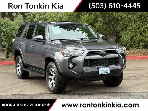 Used 2022 Toyota 4Runner TRD Off-Road Premium image 1