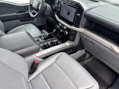 Used 2023 Ford F150 Lightning Pro image 15