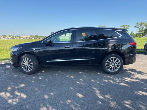 Used 2018 Buick Enclave Premium w/ Experience Buick Package AWD/4WD image 7