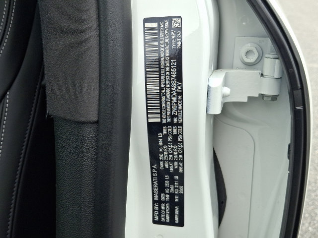 Certified 2025 Maserati Grecale GT AWD/4WD image 45