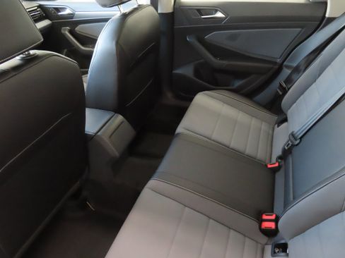 New 2026 Volkswagen Jetta SE image 23