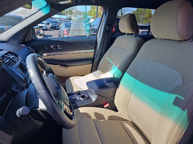 Used 2016 Ford Explorer FWD image 34
