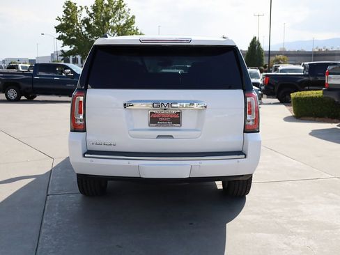 Used 2020 GMC Yukon Denali w/ Denali Ultimate Package image 5