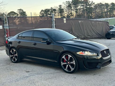 Used 2013 Jaguar XF R-S image 4