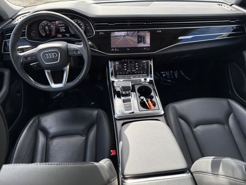 Used 2023 Audi Q8 Premium Plus w/ Premium Plus Package AWD/4WD image 17