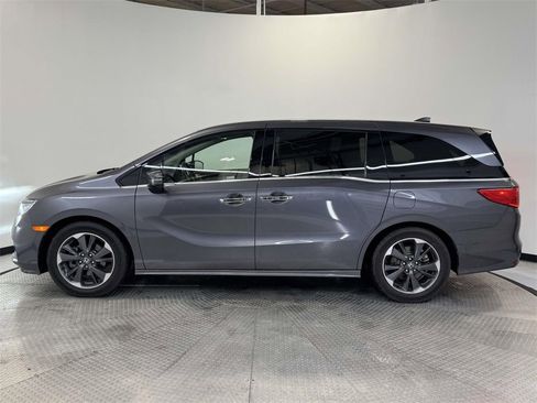 Used 2022 Honda Odyssey Elite image 4