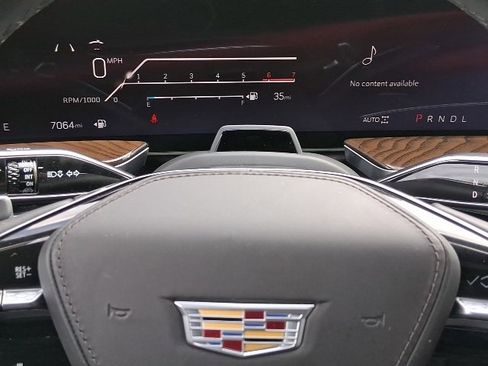 Used 2025 Cadillac Escalade Sport Platinum image 13