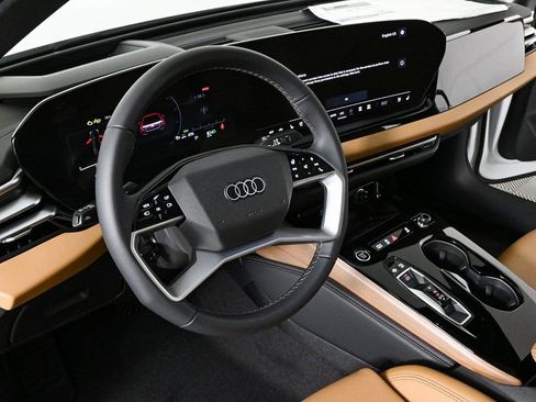 Used 2025 Audi A5 2.0T Premium Plus w/ Premium Plus image 4