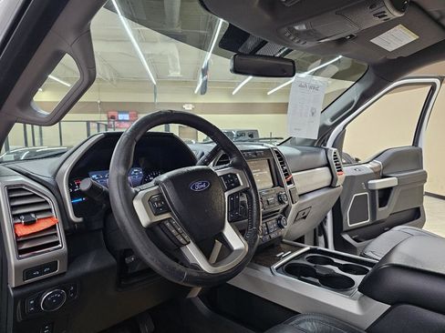 Used 2017 Ford F250 Lariat w/ Lariat Value Package image 18