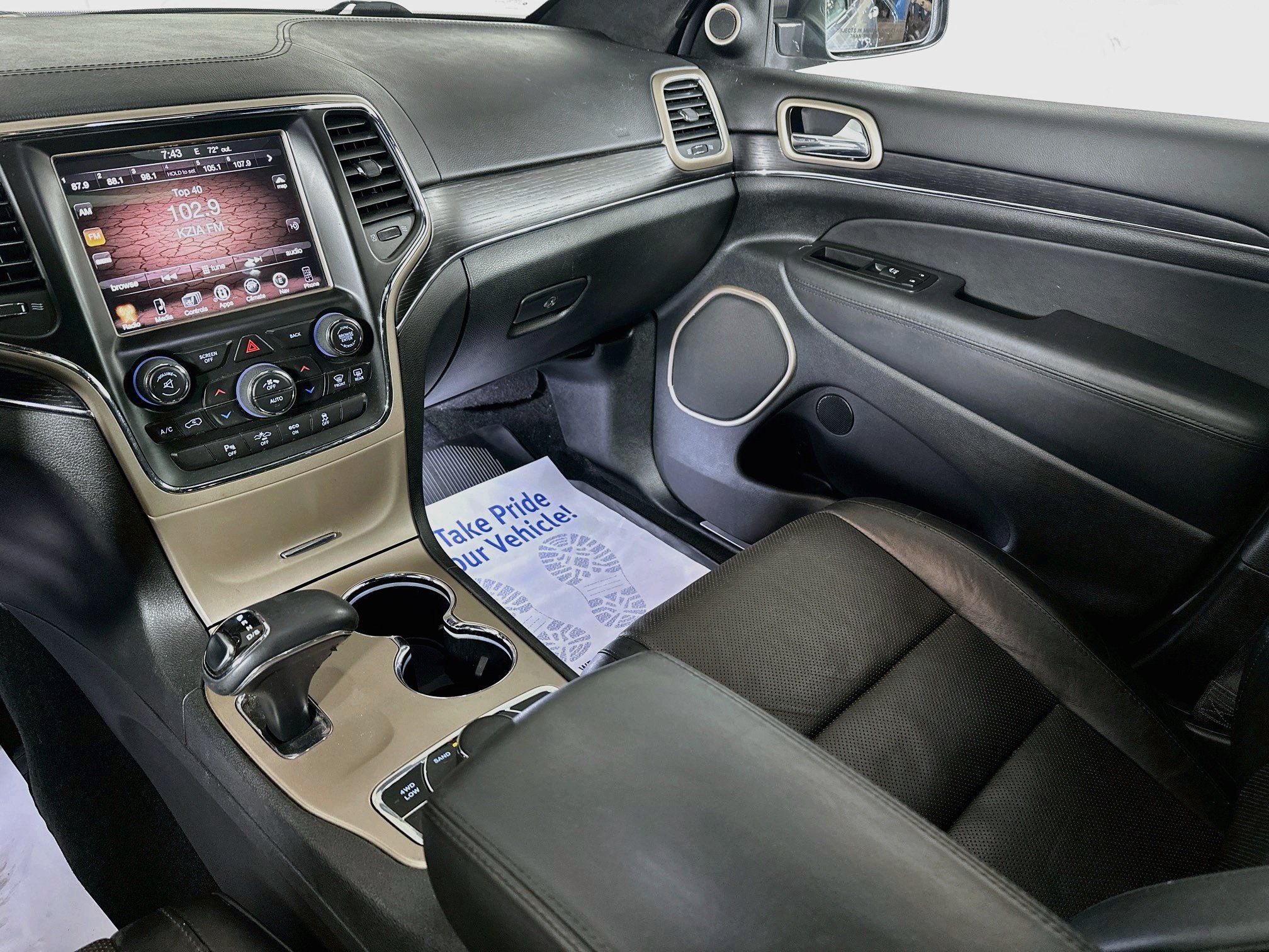 Used 2014 Jeep Grand Cherokee Summit AWD/4WD image 24