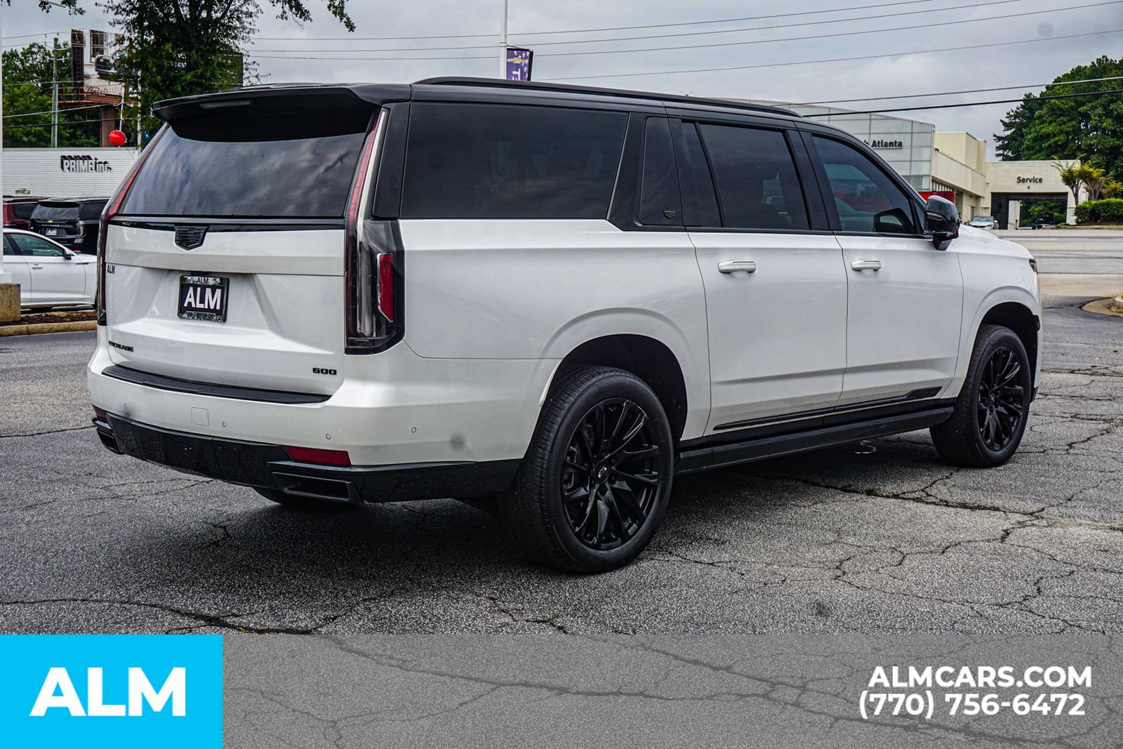 Used 2023 Cadillac Escalade ESV Sport w/ LPO, ONYX Package AWD/4WD image 6