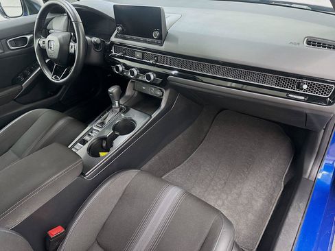 Used 2023 Honda Civic Sport image 27
