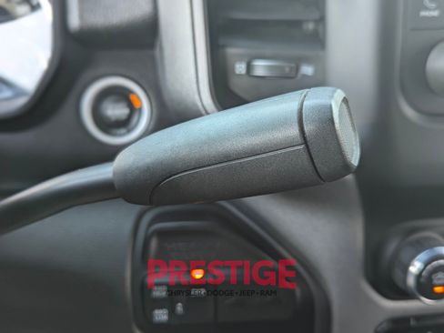 Used 2024 RAM 2500 Tradesman w/ Chrome Appearance Group image 22