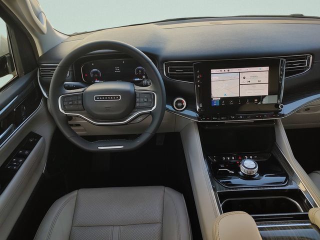 Used 2022 Jeep Wagoneer Series II w/ Flexible Seating Group AWD/4WD image 10