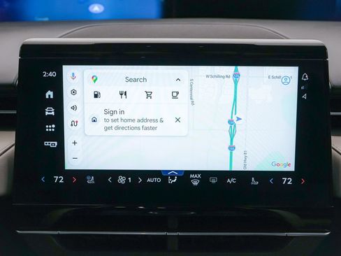 Used 2025 Lincoln Nautilus Premier image 21