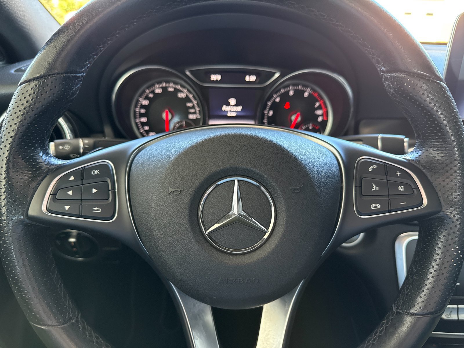 Used 2019 Mercedes-Benz CLA 250 image 24