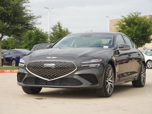 Used 2026 Genesis G70 2.5T RWD image 3