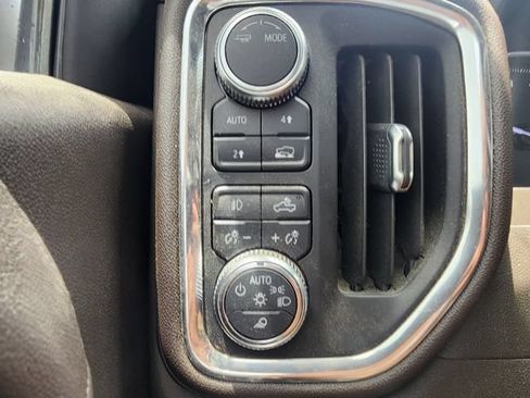Used 2021 GMC Sierra 1500 SLT AWD/4WD image 26
