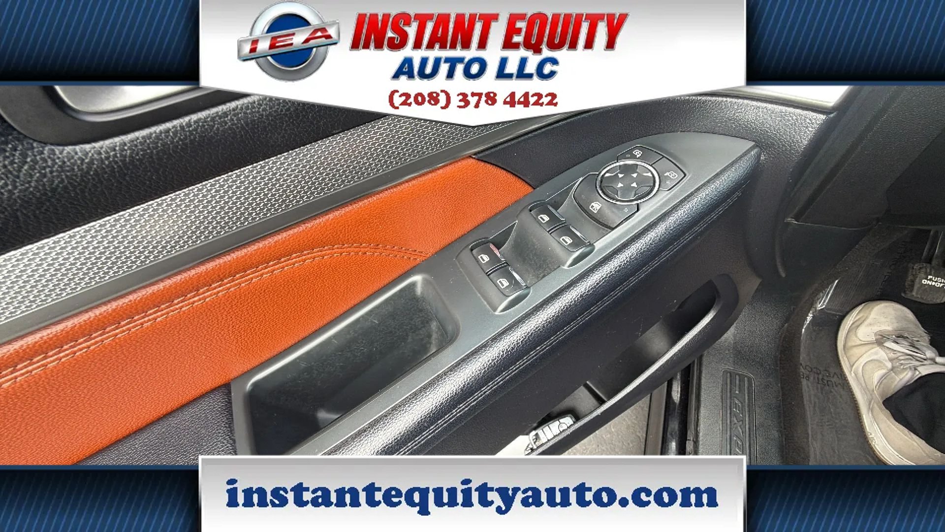 Used 2019 Ford Explorer XLT w/ Equipment Group 202A AWD/4WD image 11