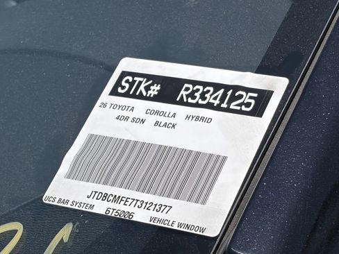 Used 2026 Toyota Corolla LE FWD image 15