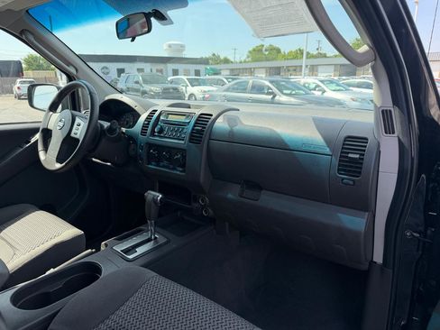 Used 2007 Nissan Frontier SE w/ SE Value Truck Pkg RWD image 14